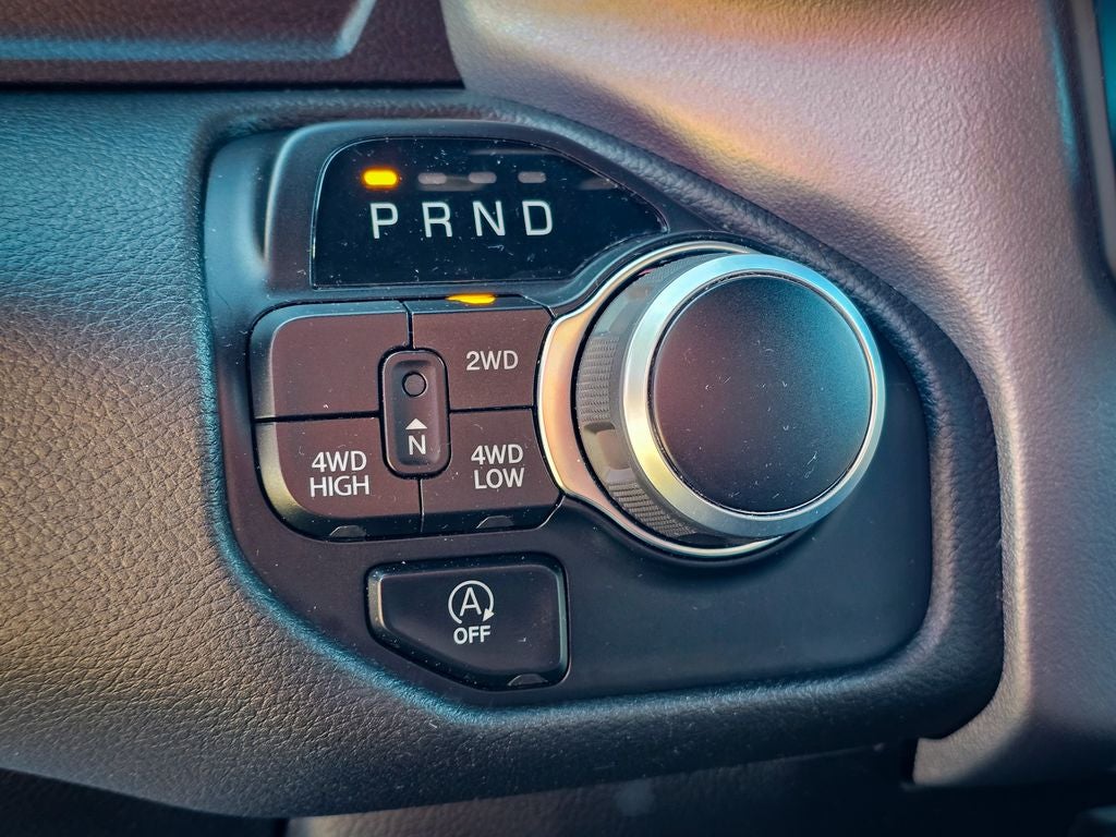 2023 RAM 1500 Big Horn Crew Cab 4x4 5'7' Box