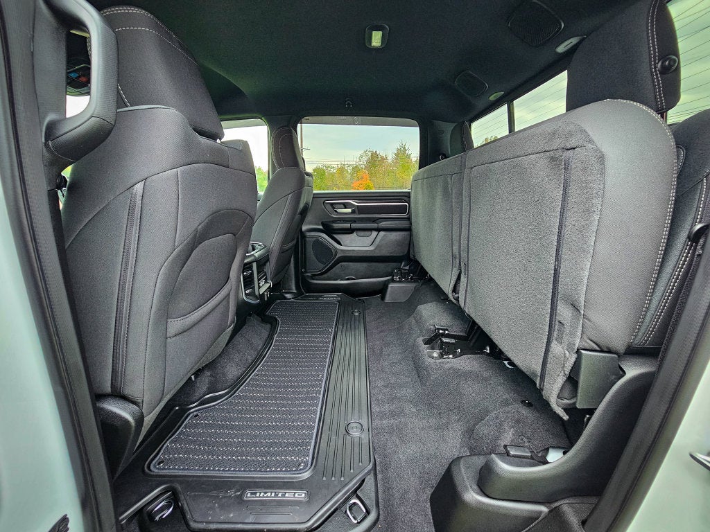2025 RAM Ram 1500 Big Horn Crew Cab 4x4 5'7' Box