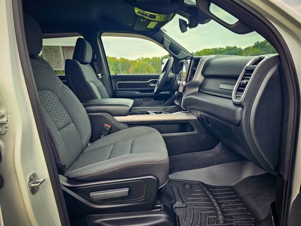 2025 RAM Ram 1500 Big Horn Crew Cab 4x4 5'7' Box
