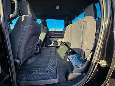 2023 RAM 1500 Big Horn Crew Cab 4x4 5'7' Box