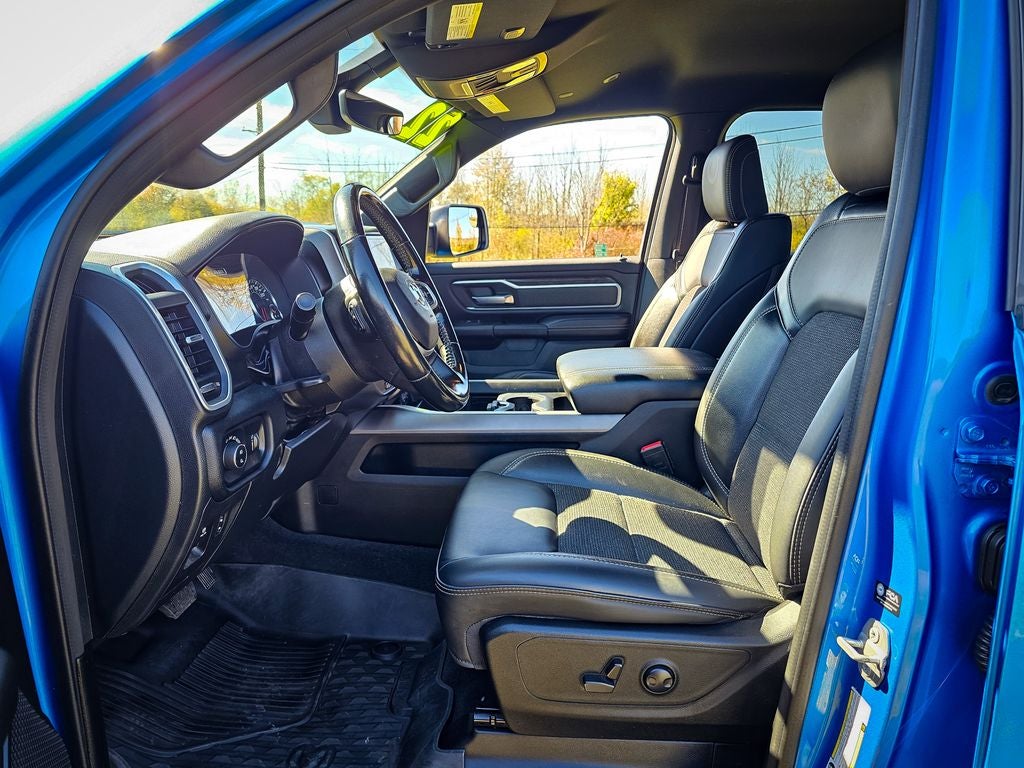 2022 RAM 1500 Big Horn Quad Cab 4x4 6'4' Box