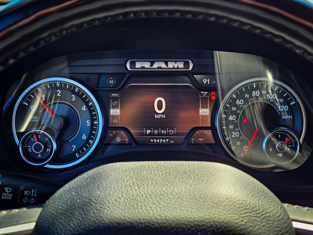 2022 RAM 1500 Big Horn Quad Cab 4x4 6'4' Box