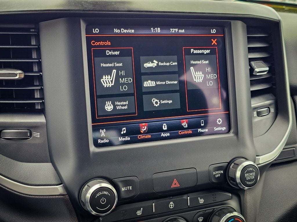 2020 RAM 1500 Big Horn Crew Cab 4x4 5'7' Box