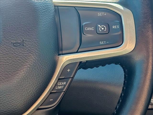 2020 RAM Ram 1500 Big Horn Crew Cab 4x4 5'7' Box
