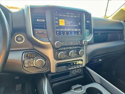 2020 RAM Ram 1500 Big Horn Crew Cab 4x4 5'7' Box