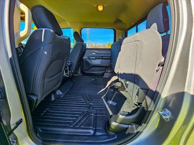 2020 RAM Ram 1500 Big Horn Crew Cab 4x4 5'7' Box