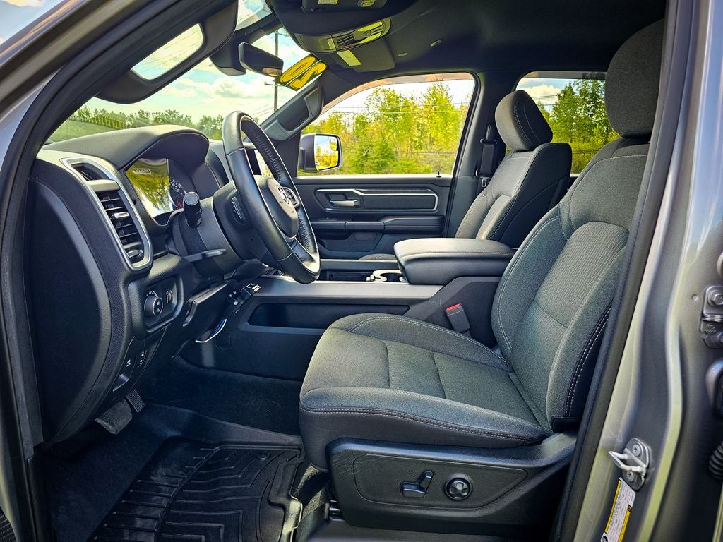 2020 RAM Ram 1500 Big Horn Crew Cab 4x4 5'7' Box