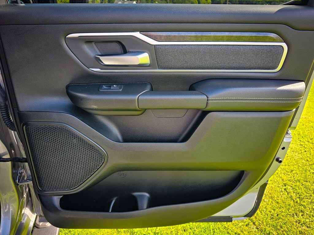 2020 RAM Ram 1500 Big Horn Crew Cab 4x4 5'7' Box