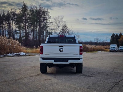 2019 RAM 1500 Big Horn/Lone Star Crew Cab 4x4 5'7' Box