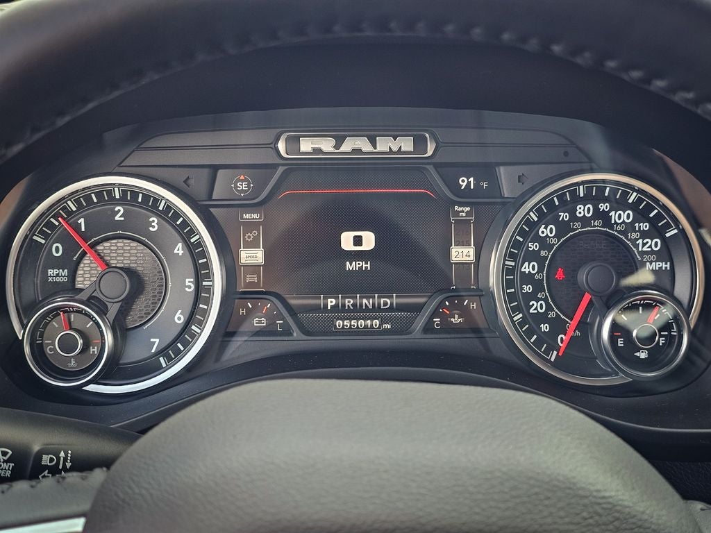 2022 RAM 1500 Big Horn Crew Cab 4x4 5'7' Box