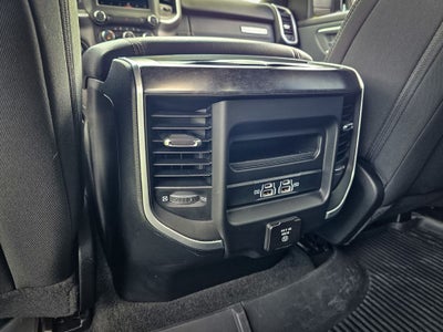 2022 RAM 1500 Big Horn Crew Cab 4x4 5'7' Box