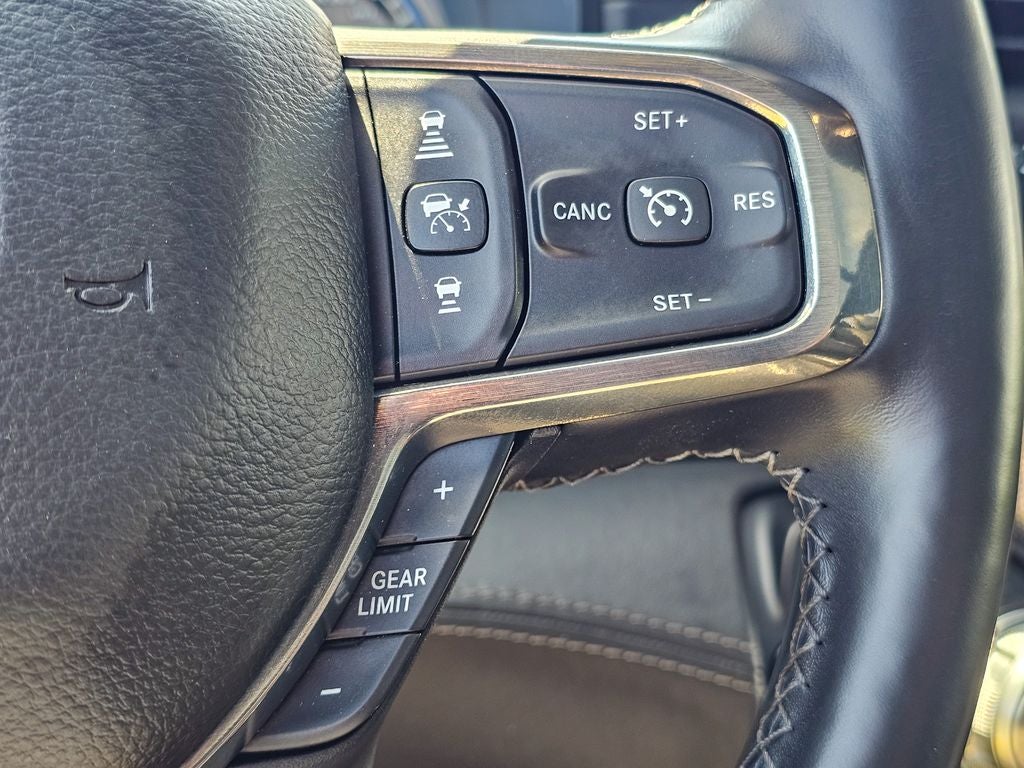 2020 RAM 1500 Limited Crew Cab 4x4 5'7' Box