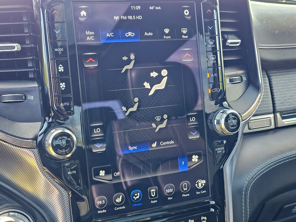 2020 RAM 1500 Limited Crew Cab 4x4 5'7' Box