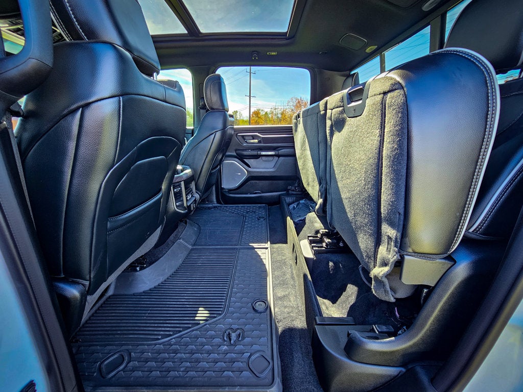2025 RAM Ram 1500 Laramie Crew Cab 4x4 5'7' Box