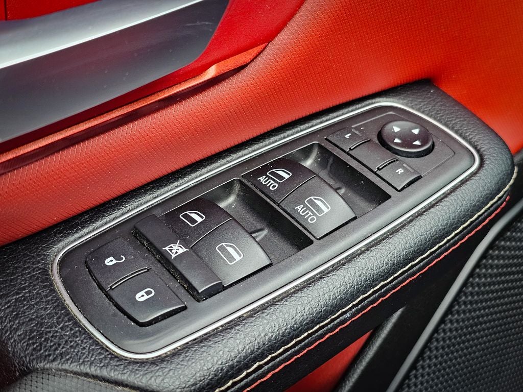 2019 RAM 1500 Rebel Crew Cab 4x4 5'7' Box