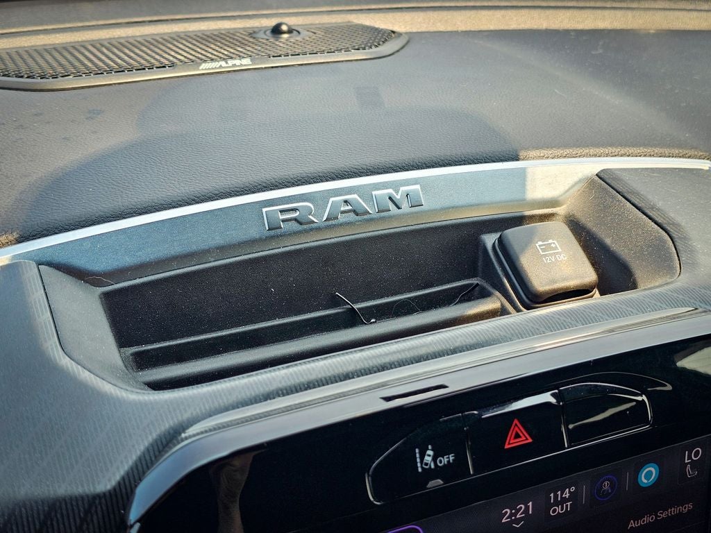 2025 RAM 1500 Big Horn Crew Cab 4x4 6'4' Box