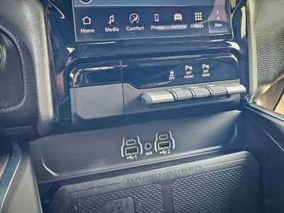 2025 RAM 1500 Big Horn Crew Cab 4x4 6'4' Box