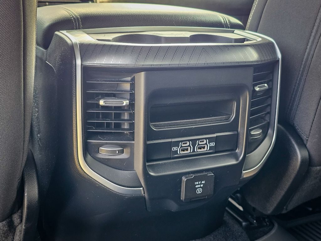 2025 RAM 1500 Big Horn Crew Cab 4x4 6'4' Box
