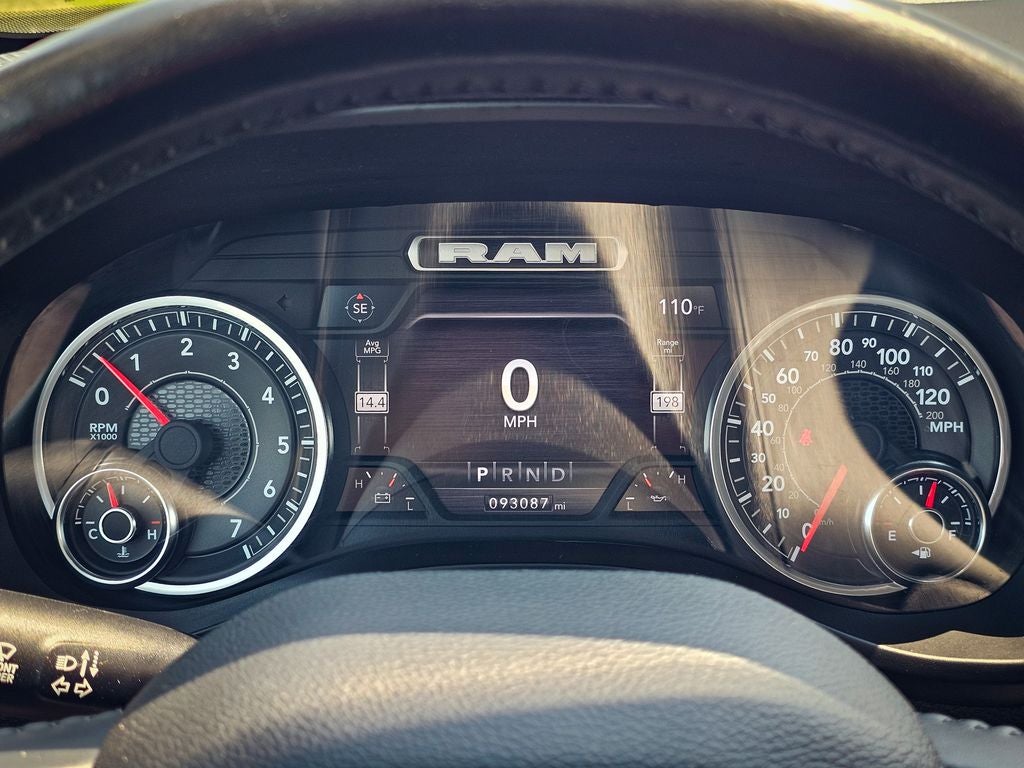 2023 RAM 1500 Big Horn Crew Cab 4x4 6'4' Box