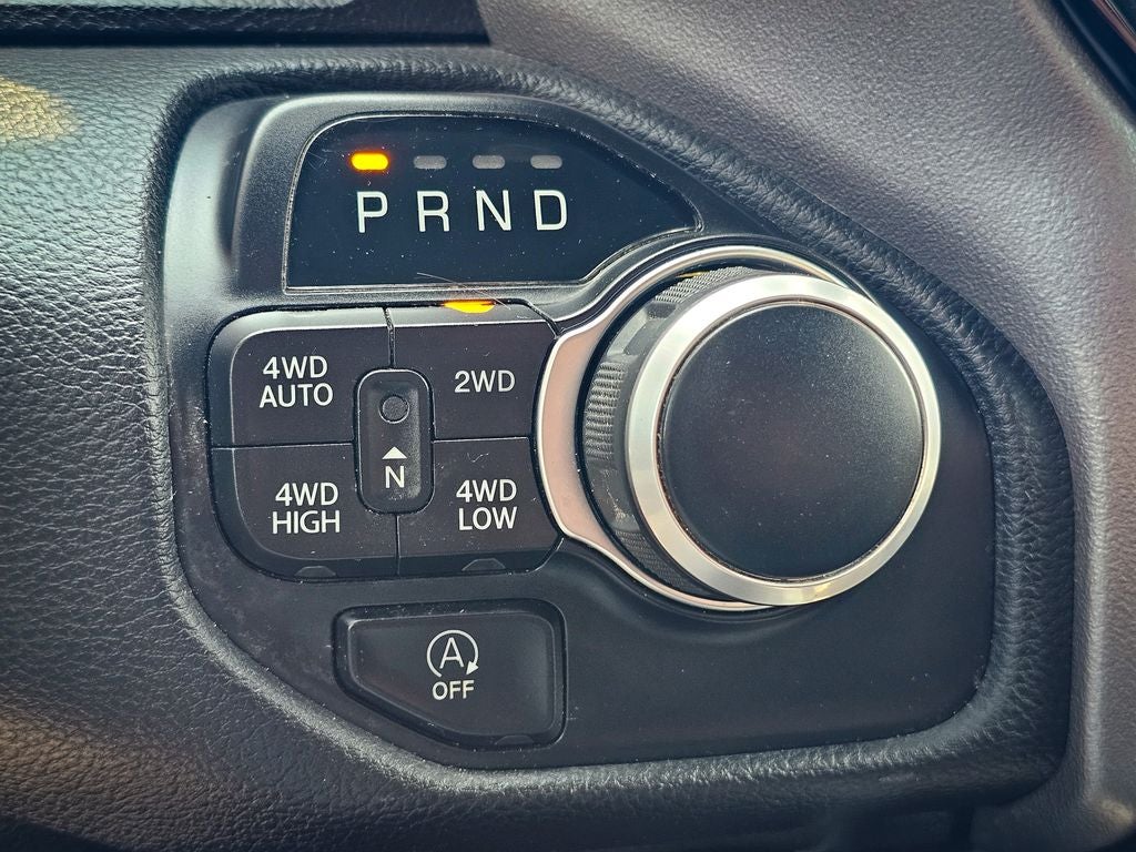 2023 RAM 1500 Big Horn Crew Cab 4x4 6'4' Box