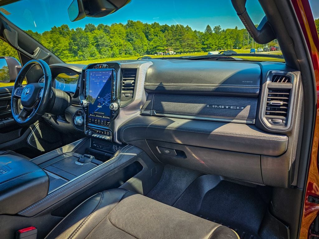 2019 RAM 1500 Limited Crew Cab 4x4 6'4' Box
