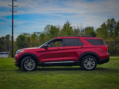 2023 Ford Explorer XLT