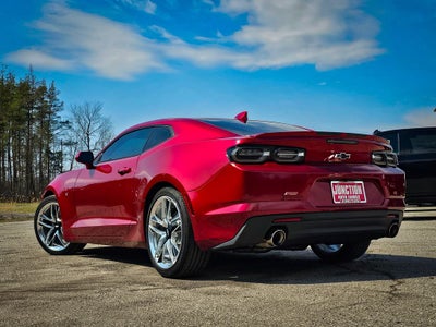 2021 Chevrolet Camaro RWD Coupe 2LT