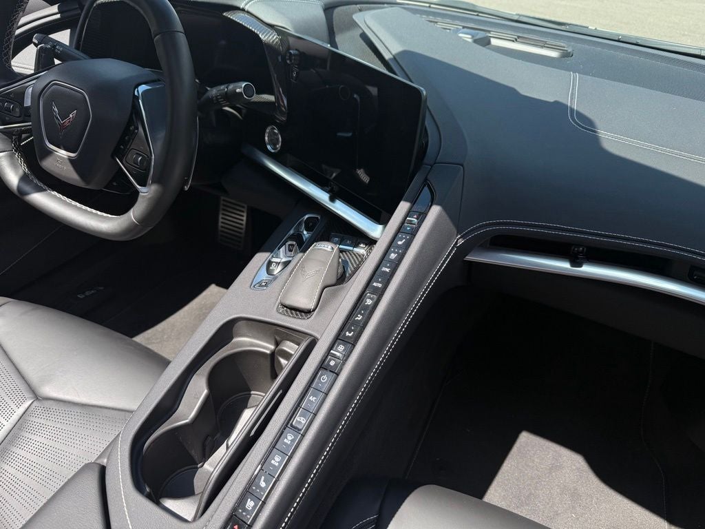 2024 Chevrolet Corvette Stingray RWD Convertible 2LT