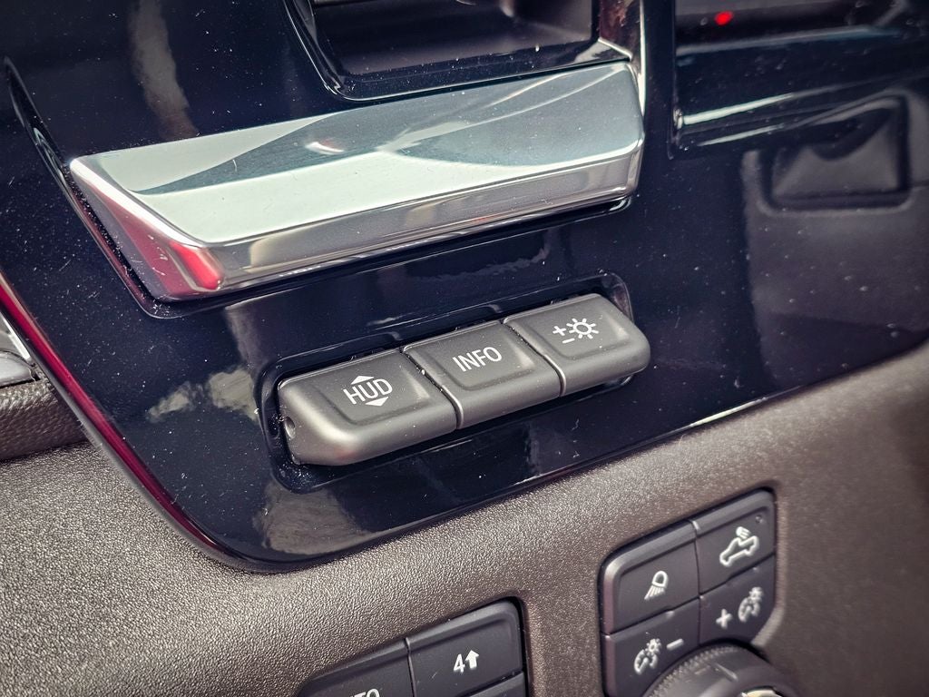 2024 Chevrolet Silverado 2500HD 4WD Crew Cab Standard Bed LTZ