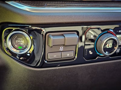 2026 Chevrolet Silverado 1500 4WD Crew Cab Short Bed RST