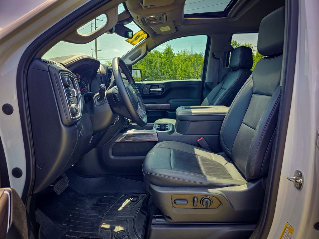 2022 Chevrolet Silverado 1500 LTD 4WD Crew Cab Short Bed LTZ