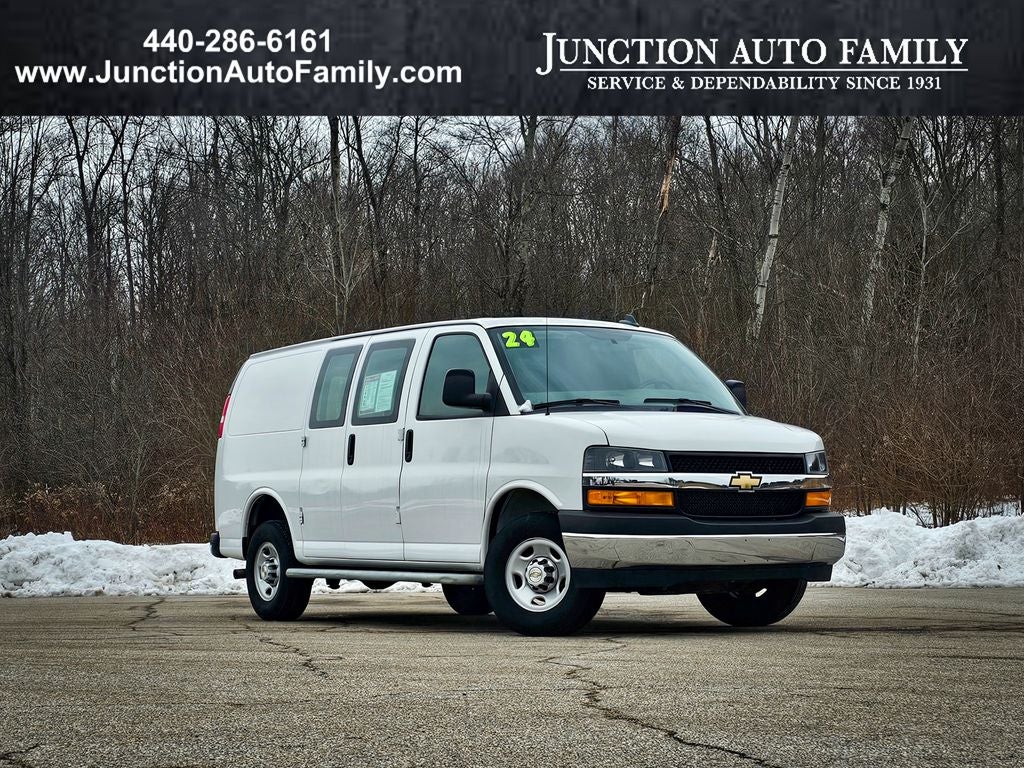 2024 Chevrolet Express Cargo RWD 2500 Regular Wheelbase WT