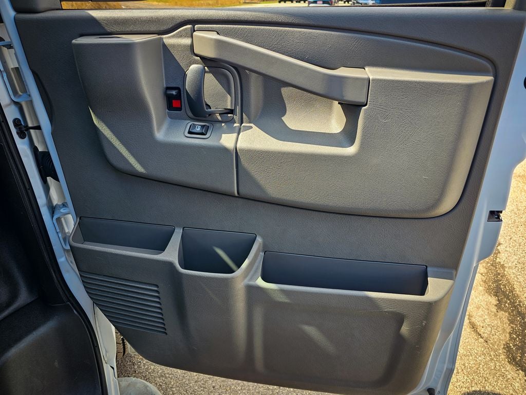 2024 Chevrolet Express Cargo RWD 2500 Regular Wheelbase WT