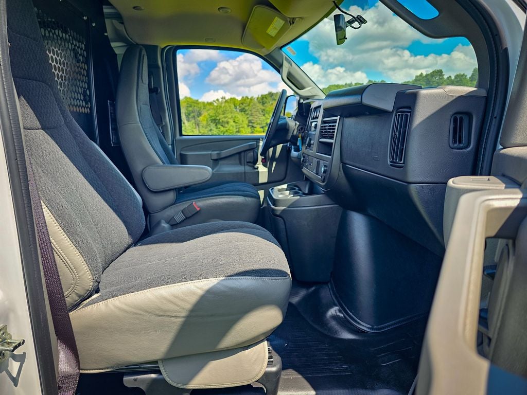 2025 Chevrolet Express Cargo Van Work Van