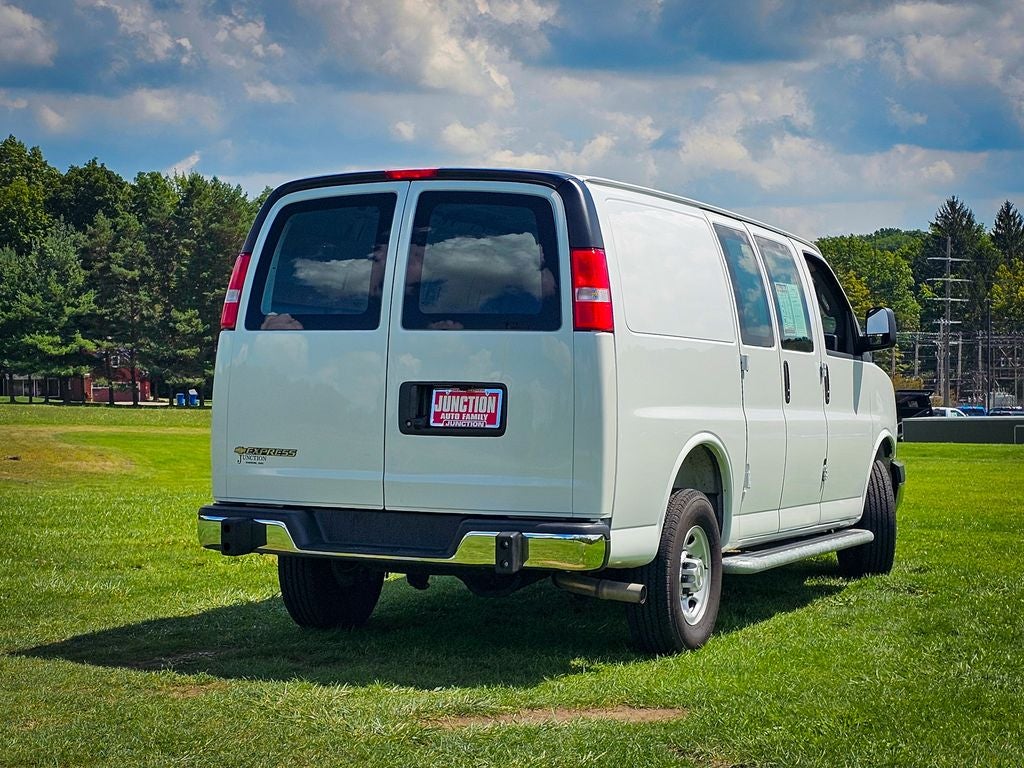 2025 Chevrolet Express Cargo Van Work Van