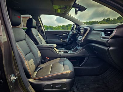 2020 GMC Acadia AWD AT4