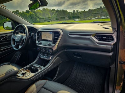 2020 GMC Acadia AWD AT4