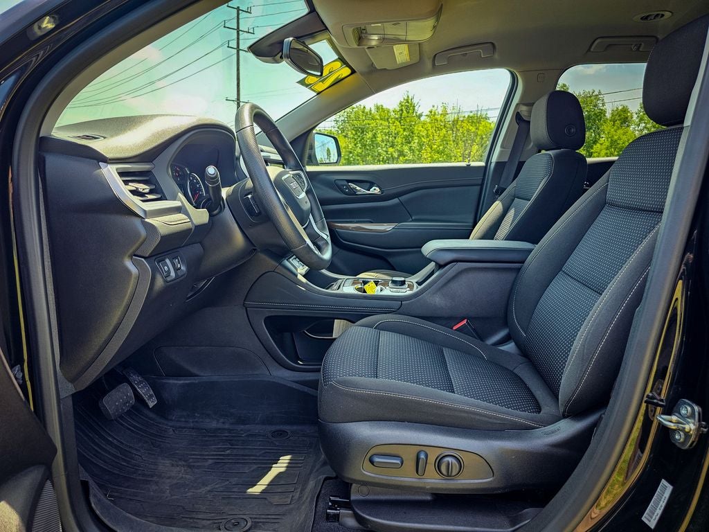 2023 GMC Acadia AWD SLE