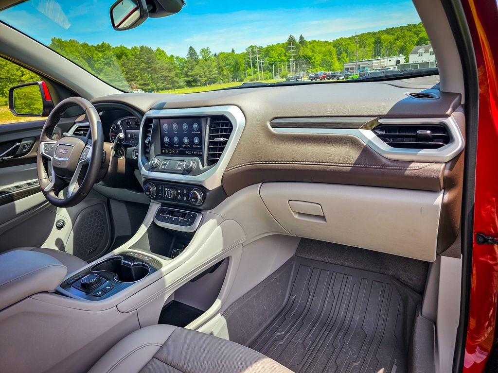 2021 GMC Acadia AWD SLT