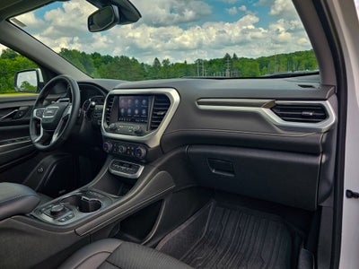 2023 GMC Acadia AWD SLT