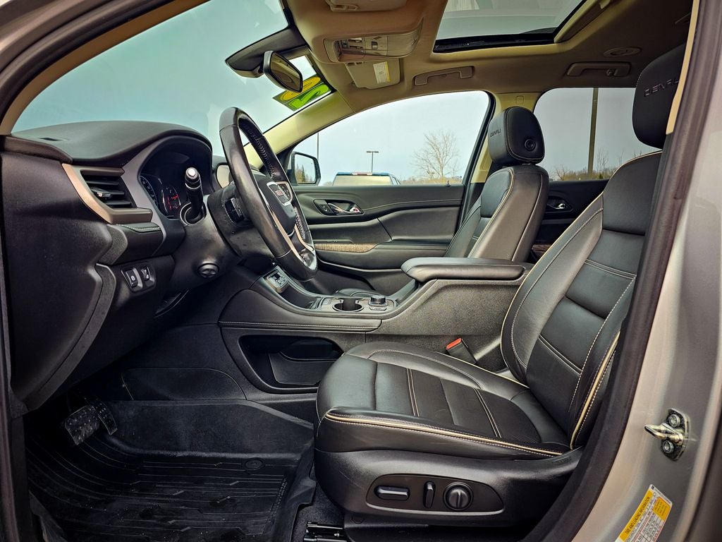 2020 GMC Acadia AWD Denali