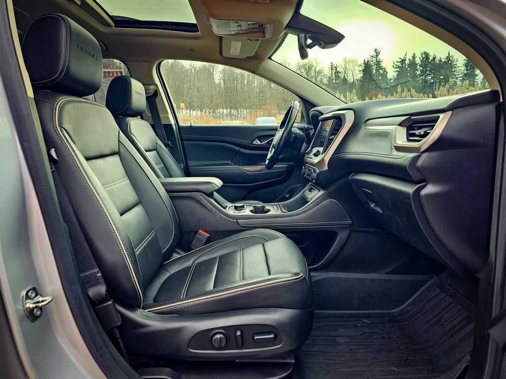 2020 GMC Acadia AWD Denali