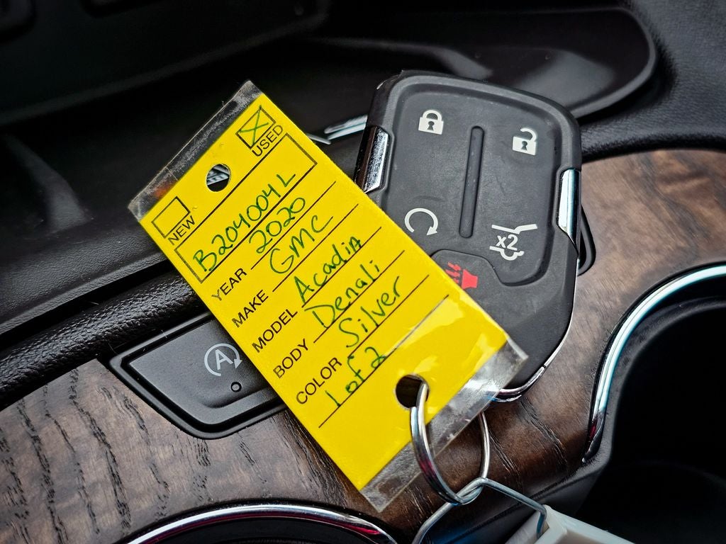 2020 GMC Acadia AWD Denali