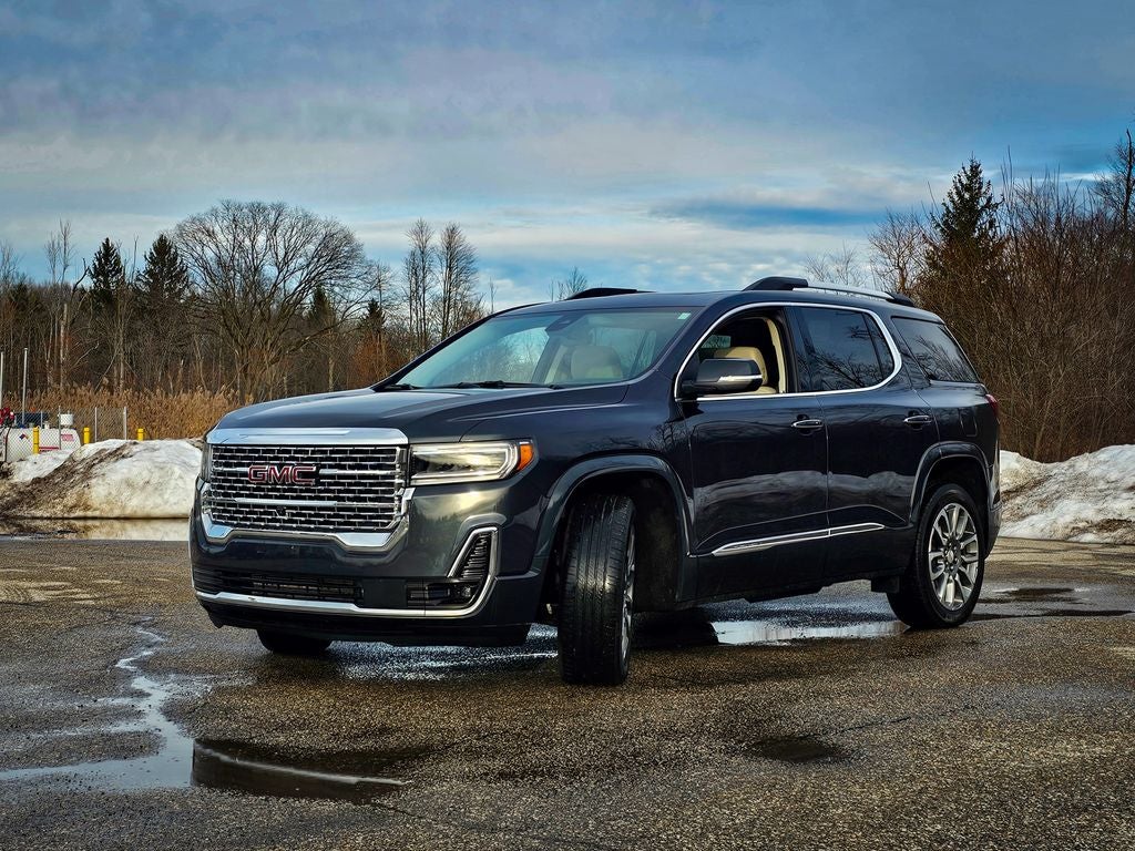 2023 GMC Acadia AWD Denali