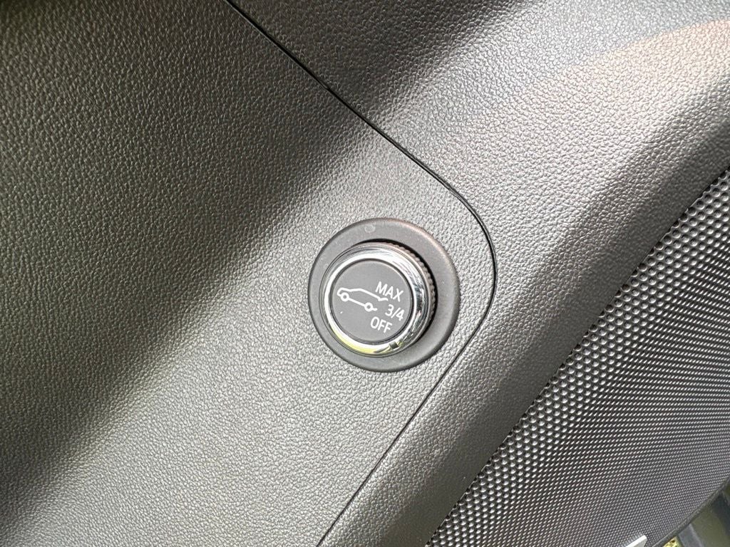 2023 GMC Acadia AWD Denali