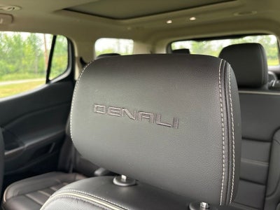2023 GMC Acadia AWD Denali
