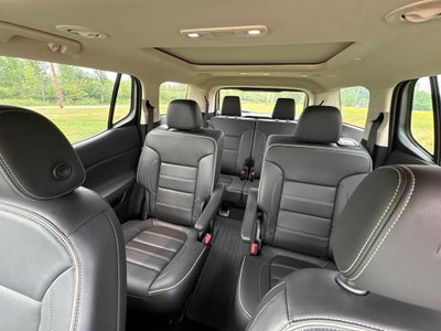 2023 GMC Acadia AWD Denali