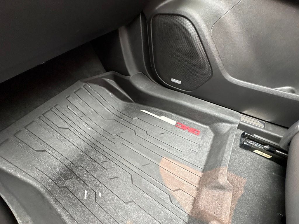 2023 GMC Acadia AWD Denali