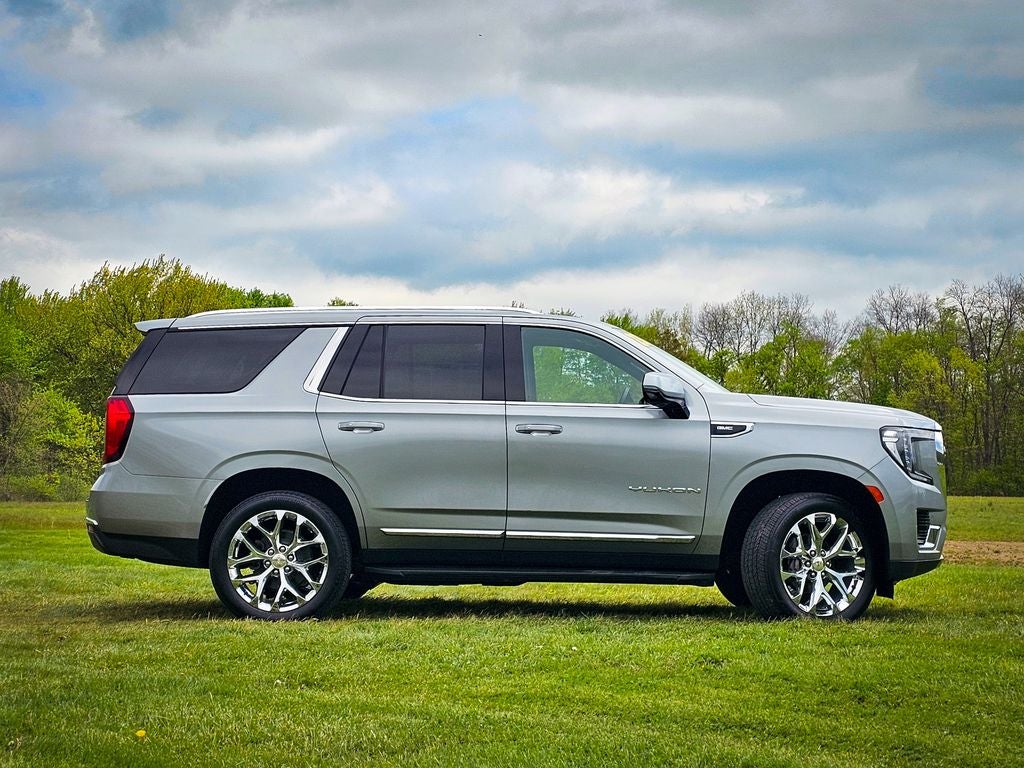 2023 GMC Yukon 4WD SLT