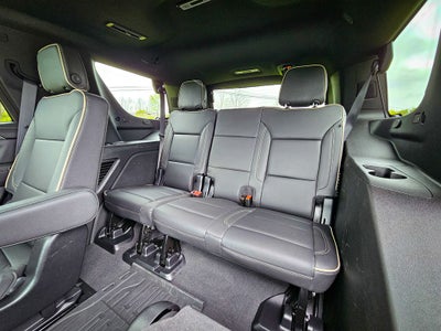 2023 GMC Yukon 4WD SLT